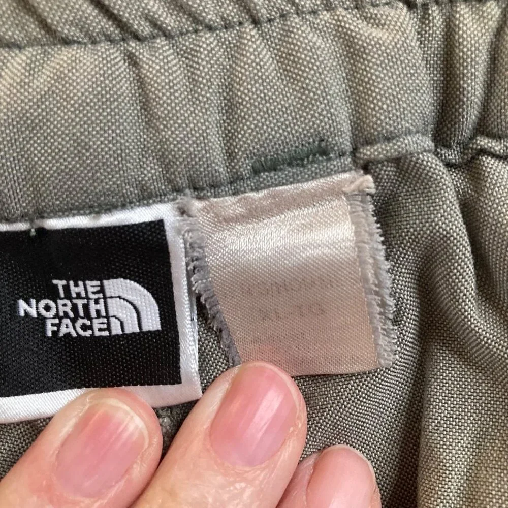 Mens The North Face Cargo Hiking Shorts‎ Green XL